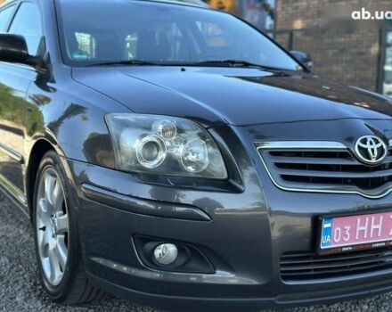 Тойота Авенсис, объемом двигателя 1.8 л и пробегом 219 тыс. км за 7000 $, фото 4 на Automoto.ua