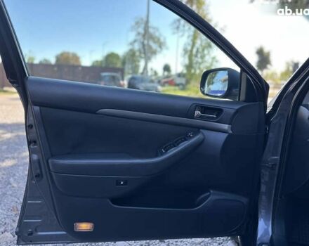 Тойота Авенсис, объемом двигателя 1.8 л и пробегом 219 тыс. км за 7000 $, фото 22 на Automoto.ua