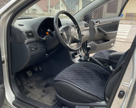 Тойота Авенсіс, об'ємом двигуна 2.2 л та пробігом 265 тис. км за 7600 $, фото 26 на Automoto.ua