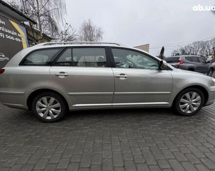 Тойота Авенсис, объемом двигателя 1.8 л и пробегом 229 тыс. км за 6500 $, фото 15 на Automoto.ua