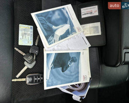 Тойота Авенсис, объемом двигателя 2.2 л и пробегом 320 тыс. км за 6200 $, фото 30 на Automoto.ua