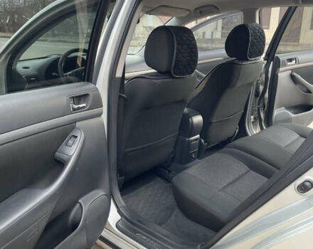 Тойота Авенсіс, об'ємом двигуна 2.2 л та пробігом 265 тис. км за 7600 $, фото 30 на Automoto.ua