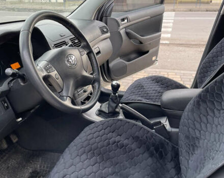 Тойота Авенсіс, об'ємом двигуна 2.2 л та пробігом 265 тис. км за 7600 $, фото 28 на Automoto.ua