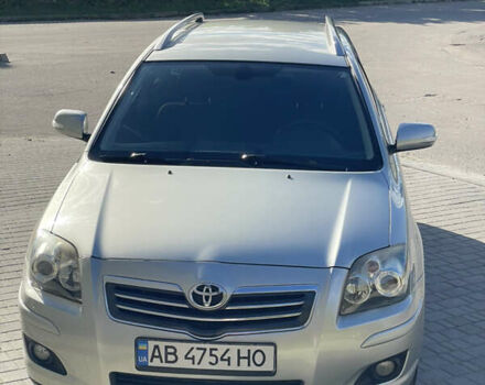 Тойота Авенсис, объемом двигателя 2.2 л и пробегом 268 тыс. км за 7600 $, фото 6 на Automoto.ua