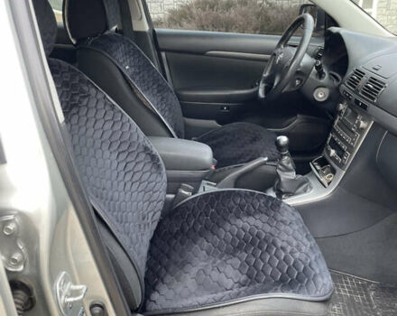 Тойота Авенсіс, об'ємом двигуна 2.2 л та пробігом 265 тис. км за 7600 $, фото 16 на Automoto.ua