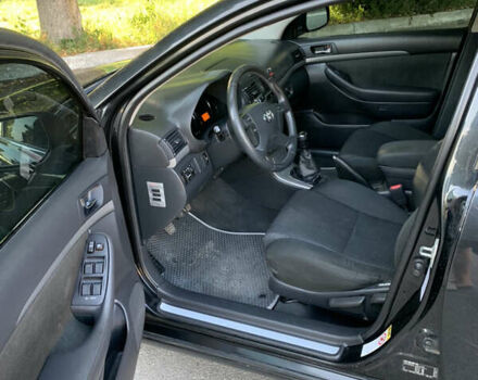 Тойота Авенсис, объемом двигателя 2 л и пробегом 218 тыс. км за 6500 $, фото 7 на Automoto.ua