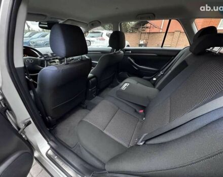 Тойота Авенсис, объемом двигателя 1.8 л и пробегом 229 тыс. км за 6500 $, фото 2 на Automoto.ua