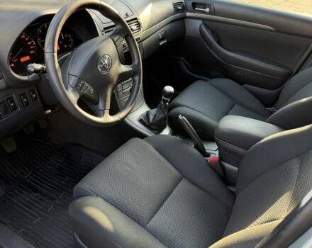 Тойота Авенсіс, об'ємом двигуна 2 л та пробігом 295 тис. км за 3633 $, фото 7 на Automoto.ua