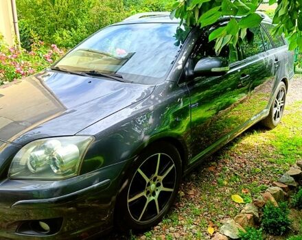 Тойота Авенсіс, об'ємом двигуна 2.2 л та пробігом 255 тис. км за 6000 $, фото 1 на Automoto.ua
