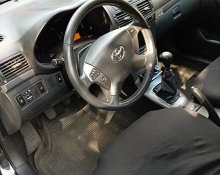 Тойота Авенсис, объемом двигателя 2.2 л и пробегом 264 тыс. км за 7800 $, фото 10 на Automoto.ua