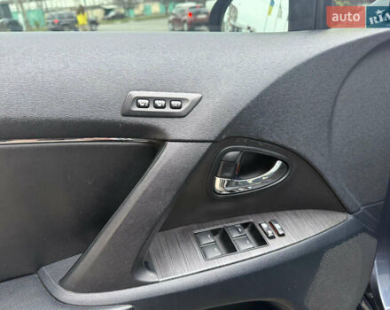 Тойота Авенсіс, об'ємом двигуна 2.2 л та пробігом 299 тис. км за 8500 $, фото 10 на Automoto.ua