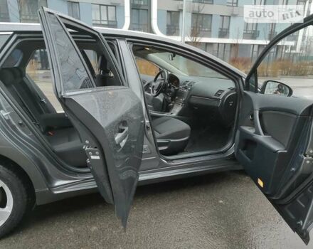 Тойота Авенсіс, об'ємом двигуна 2.2 л та пробігом 262 тис. км за 8990 $, фото 18 на Automoto.ua