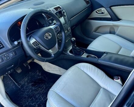 Тойота Авенсіс, об'ємом двигуна 2 л та пробігом 236 тис. км за 9500 $, фото 1 на Automoto.ua