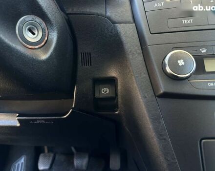 Тойота Авенсис, объемом двигателя 1.6 л и пробегом 272 тыс. км за 8500 $, фото 26 на Automoto.ua