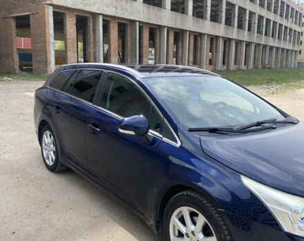 Тойота Авенсіс, об'ємом двигуна 2 л та пробігом 307 тис. км за 8400 $, фото 2 на Automoto.ua