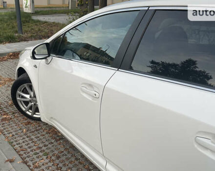 Тойота Авенсіс, об'ємом двигуна 2.23 л та пробігом 302 тис. км за 7700 $, фото 7 на Automoto.ua