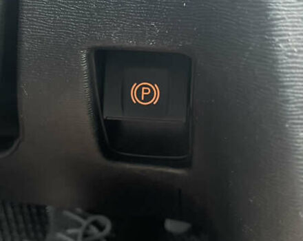 Тойота Авенсіс, об'ємом двигуна 2.23 л та пробігом 302 тис. км за 7700 $, фото 10 на Automoto.ua