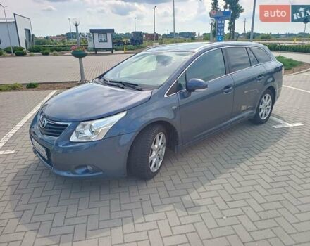 Тойота Авенсис, объемом двигателя 2.2 л и пробегом 230 тыс. км за 8500 $, фото 1 на Automoto.ua