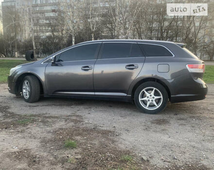 Тойота Авенсіс, об'ємом двигуна 2 л та пробігом 217 тис. км за 9600 $, фото 5 на Automoto.ua