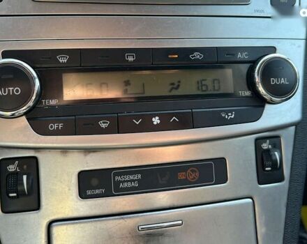 Тойота Авенсіс, об'ємом двигуна 2 л та пробігом 198 тис. км за 11650 $, фото 10 на Automoto.ua