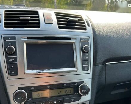 Тойота Авенсіс, об'ємом двигуна 2 л та пробігом 198 тис. км за 11650 $, фото 9 на Automoto.ua