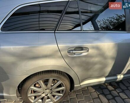 Тойота Авенсис, объемом двигателя 2.2 л и пробегом 180 тыс. км за 10600 $, фото 5 на Automoto.ua