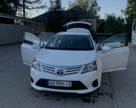 Тойота Авенсис, объемом двигателя 2.01 л и пробегом 194 тыс. км за 11100 $, фото 5 на Automoto.ua