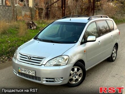 Тойота Авенсіс, об'ємом двигуна 2 л та пробігом 200 тис. км за 5100 $, фото 1 на Automoto.ua