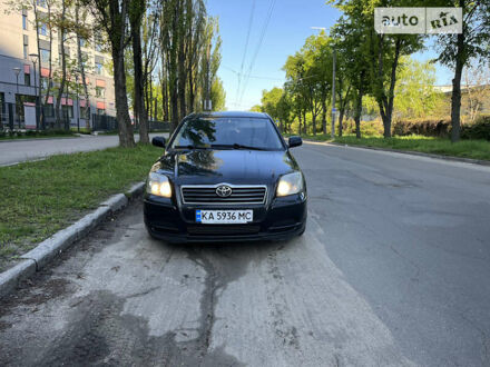 Тойота Авенсіс, об'ємом двигуна 1.79 л та пробігом 300 тис. км за 4500 $, фото 1 на Automoto.ua