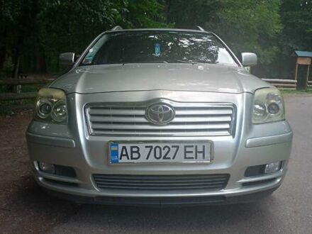 Тойота Авенсіс 2004 у Ильинцах на Automoto.ua Тойота Авенсіс, об'ємом двигуна 2 л та пробігом 260 тис. км за 6100 $, фото 1 на Automoto.ua