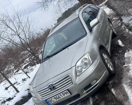 Тойота Авенсис, объемом двигателя 2.2 л и пробегом 350 тыс. км за 5900 $, фото 1 на Automoto.ua