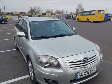 Тойота Авенсіс, об'ємом двигуна 2 л та пробігом 272 тис. км за 6700 $, фото 1 на Automoto.ua