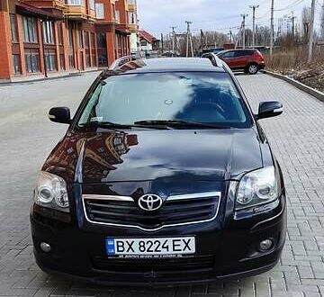 Тойота Авенсіс 2007 у Хмельницькому на Automoto.ua Тойота Авенсіс, об'ємом двигуна 2 л та пробігом 229 тис. км за 6800 $, фото 1 на Automoto.ua