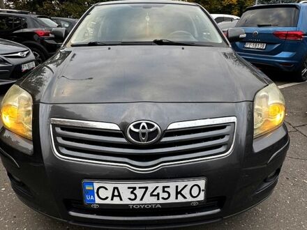 Тойота Авенсис, объемом двигателя 2 л и пробегом 260 тыс. км за 6900 $, фото 1 на Automoto.ua
