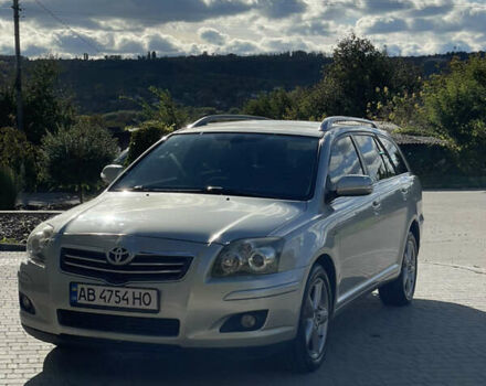 Тойота Авенсис, объемом двигателя 2.2 л и пробегом 268 тыс. км за 7600 $, фото 1 на Automoto.ua