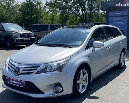 Тойота Авенсис, объемом двигателя 2.2 л и пробегом 180 тыс. км за 9900 $, фото 1 на Automoto.ua
