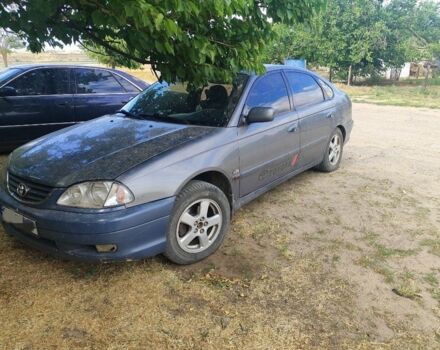 Серый Тойота Авенсис, объемом двигателя 2 л и пробегом 350 тыс. км за 2400 $, фото 6 на Automoto.ua