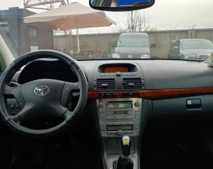 Серый Тойота Авенсис, объемом двигателя 2 л и пробегом 350 тыс. км за 5000 $, фото 11 на Automoto.ua