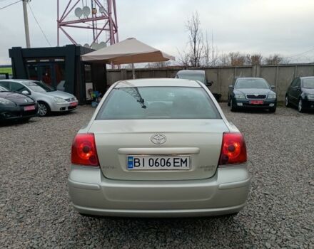 Серый Тойота Авенсис, объемом двигателя 2 л и пробегом 350 тыс. км за 5000 $, фото 2 на Automoto.ua