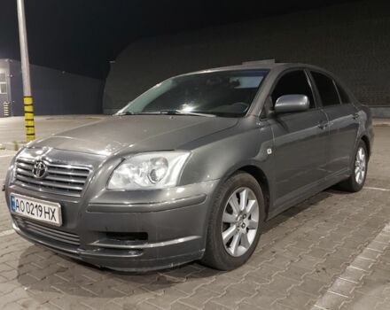 Серый Тойота Авенсис, объемом двигателя 2 л и пробегом 345 тыс. км за 5100 $, фото 3 на Automoto.ua