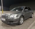 Серый Тойота Авенсис, объемом двигателя 2 л и пробегом 345 тыс. км за 5100 $, фото 3 на Automoto.ua