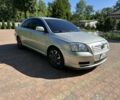Серый Тойота Авенсис, объемом двигателя 1.8 л и пробегом 372 тыс. км за 3600 $, фото 1 на Automoto.ua
