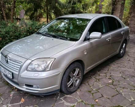 Серый Тойота Авенсис, объемом двигателя 2 л и пробегом 470 тыс. км за 5000 $, фото 4 на Automoto.ua