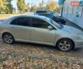 Серый Тойота Авенсис, объемом двигателя 2.2 л и пробегом 232 тыс. км за 6500 $, фото 2 на Automoto.ua