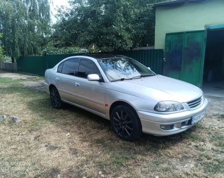 Сірий Тойота Авенсіс, об'ємом двигуна 1.8 л та пробігом 450 тис. км за 3500 $, фото 1 на Automoto.ua