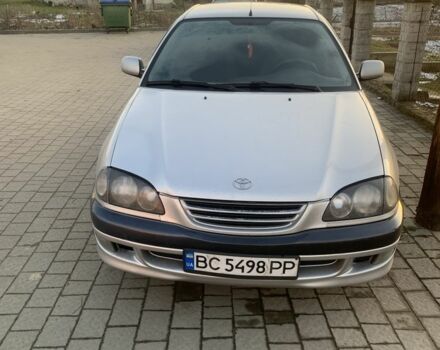 Серый Тойота Авенсис, объемом двигателя 1.6 л и пробегом 400 тыс. км за 2800 $, фото 5 на Automoto.ua