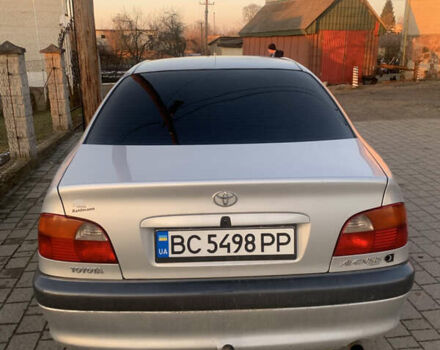 Серый Тойота Авенсис, объемом двигателя 1.6 л и пробегом 412 тыс. км за 2700 $, фото 1 на Automoto.ua