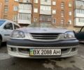 Серый Тойота Авенсис, объемом двигателя 2 л и пробегом 350 тыс. км за 2850 $, фото 1 на Automoto.ua