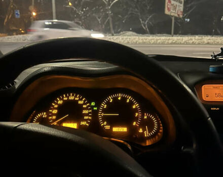 Серый Тойота Авенсис, объемом двигателя 2 л и пробегом 158 тыс. км за 5600 $, фото 14 на Automoto.ua