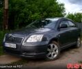 Сірий Тойота Авенсіс, об'ємом двигуна 2 л та пробігом 217 тис. км за 6400 $, фото 1 на Automoto.ua